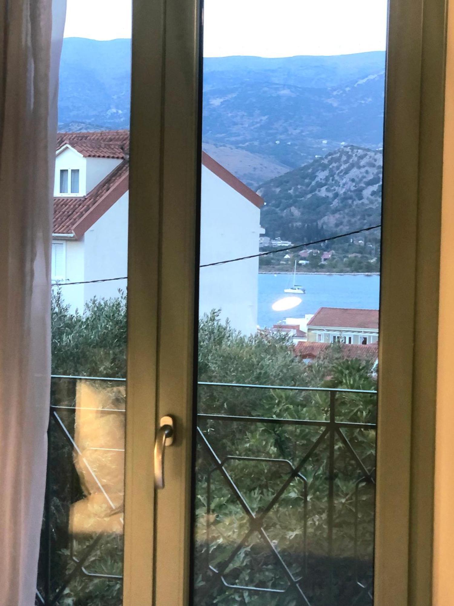Unique View Apartments Argostoli  Eksteriør bilde