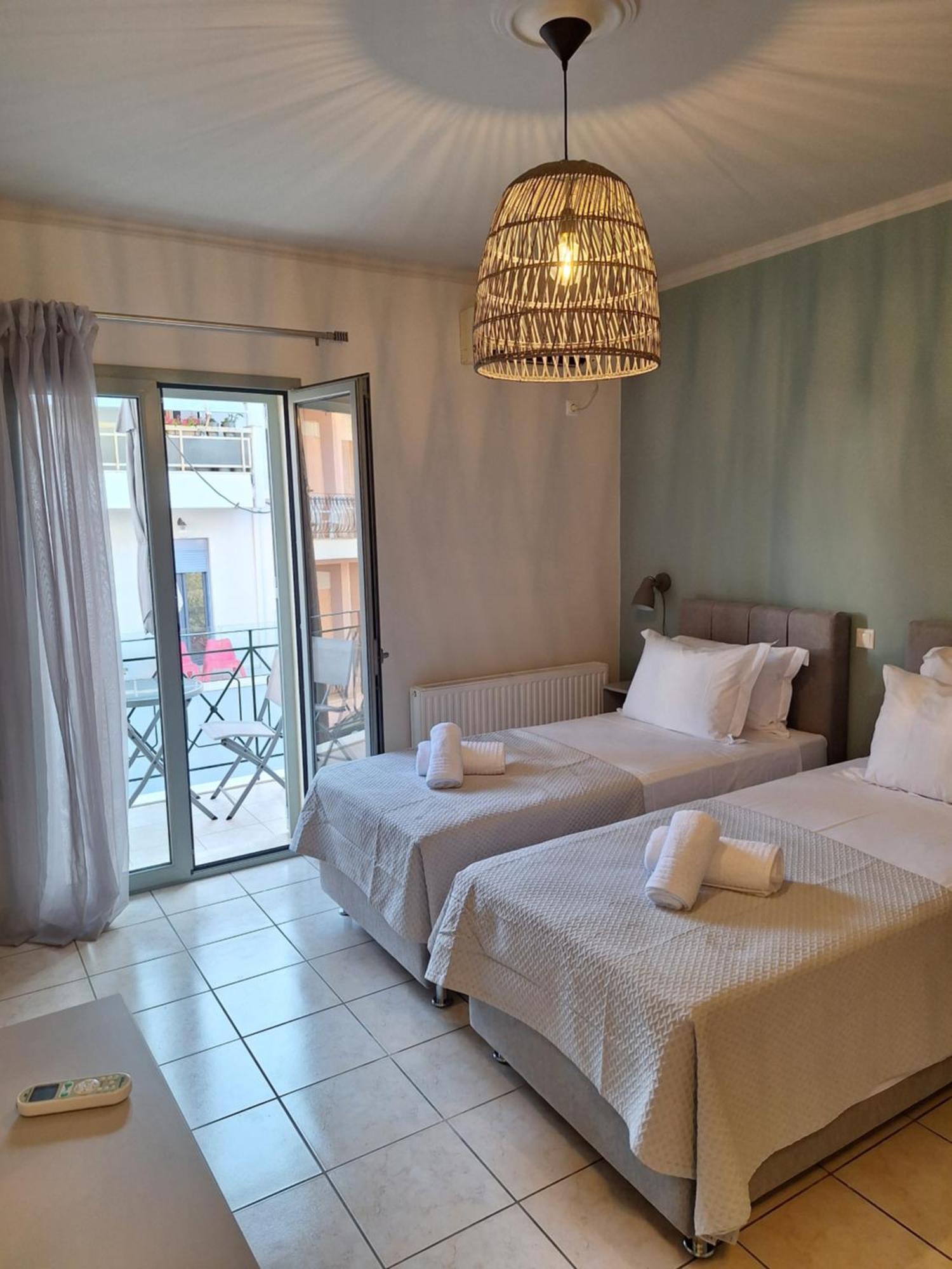 Unique View Apartments Argostoli  Eksteriør bilde